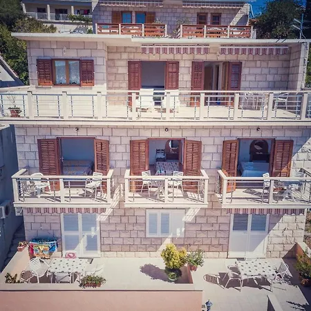 Appartement Povlja 14399e